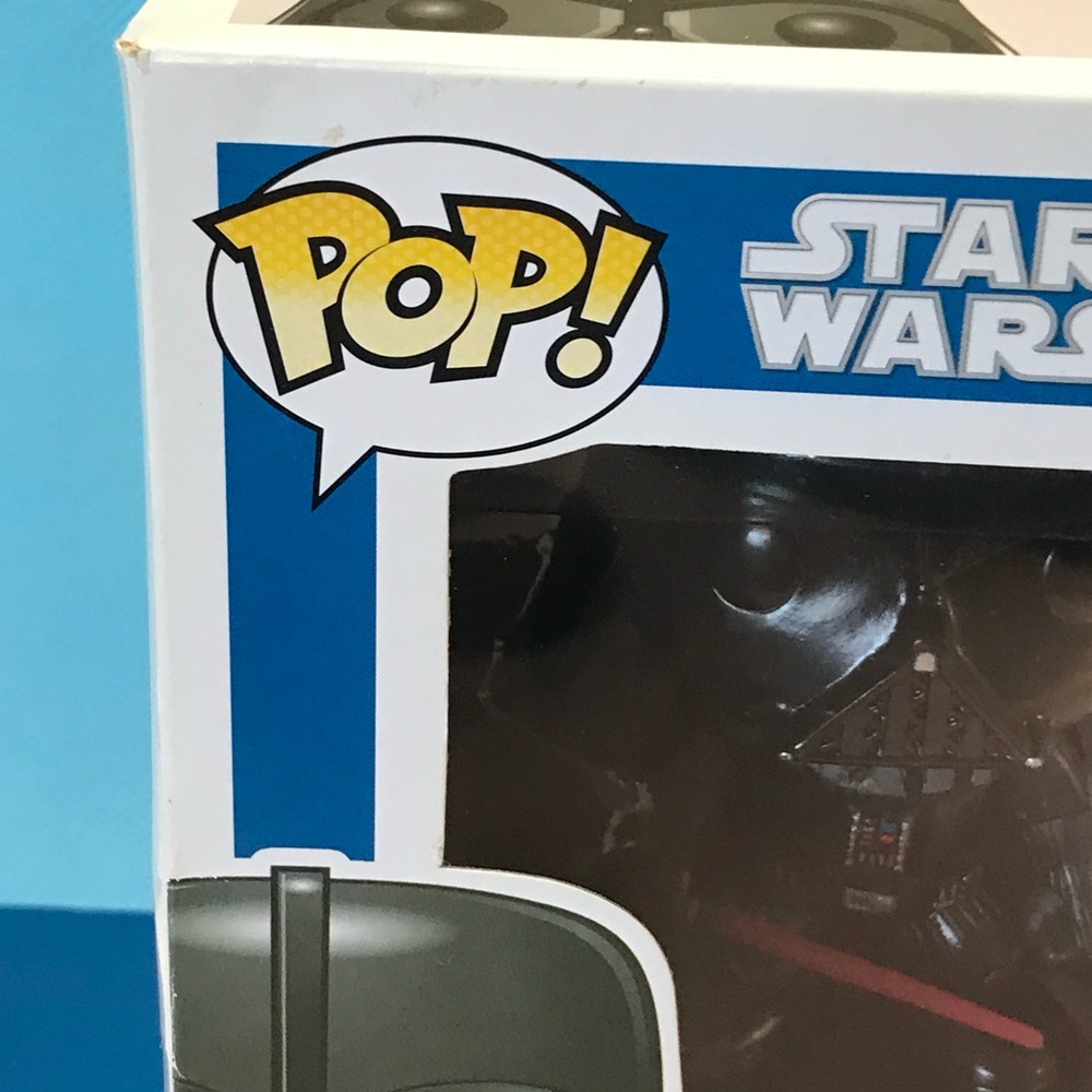 Funko Pop Star Wars Darth Vader #01 Vinyl Bobblehead Large Letter Font Blue Box - Picture 4 of 11